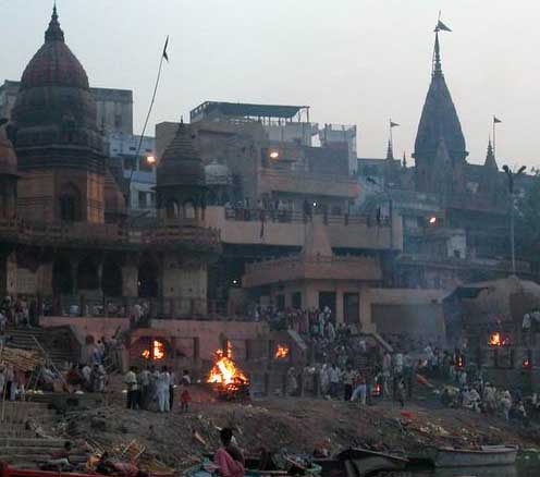 行走天下之印度：第一次看到焚烧死人全过程