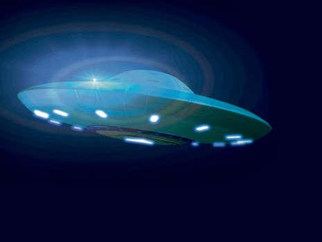 最新档案：英国防部曾下令击落UFO