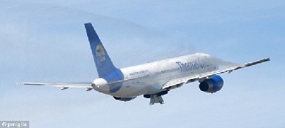 英国波音757客机空中漏油 231名乘客惊魂