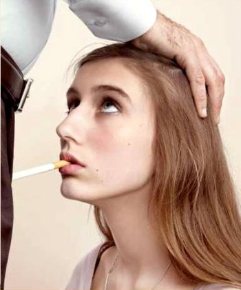 法国反吸烟广告惹争议