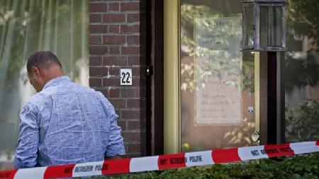 荷兰女子涉嫌杀死4个亲生婴儿 藏尸手提箱存放家中