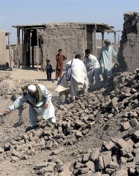 阿富汗东部发生两次地震 至少21人丧生百所房屋被毁