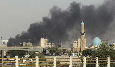 伊拉克武装分子乔装军人袭击中央银行 疑为缺钱花