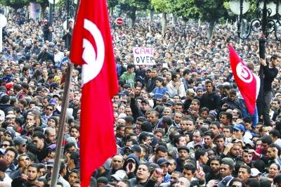 突尼斯年轻人失业率达52%