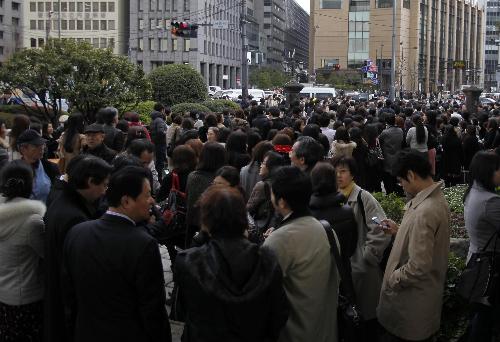 日本发生最大级别地震 核电站周围居民被疏散