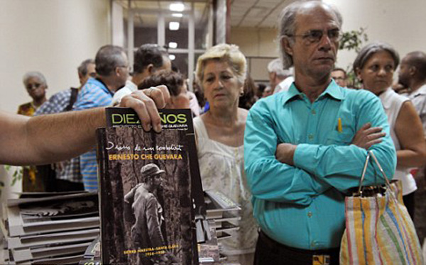 切•格瓦拉日记在哈瓦那出版 记录古巴革命重要时期