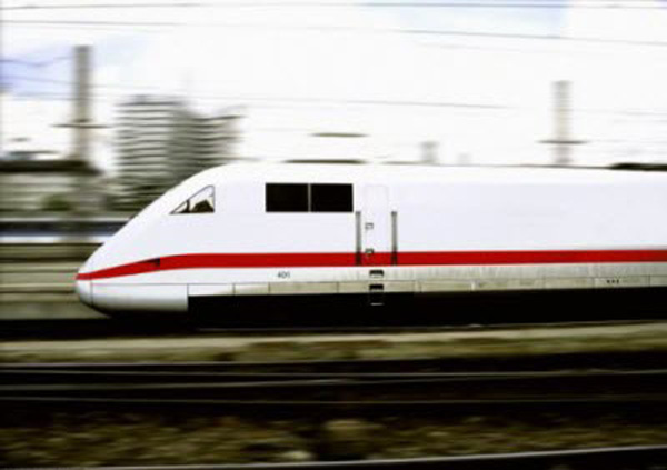 速度与激情：外国高速铁路面面观