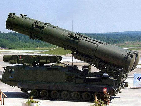 俄罗斯首个S-400导弹团将在今夏成军