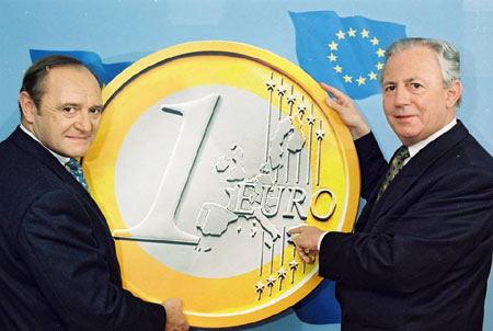 2002年1月1日欧元正式流通
