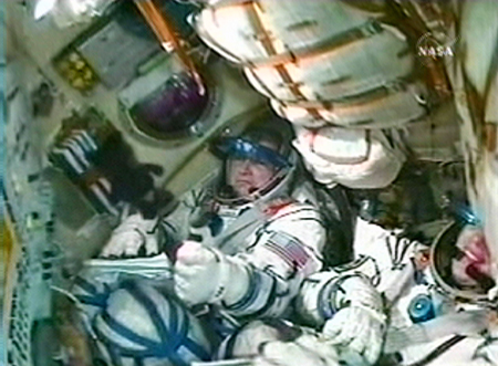 “Word之父”抵达空间站成为第5位太空游客