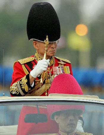 泰国国王——目前世界上在位最久的君主