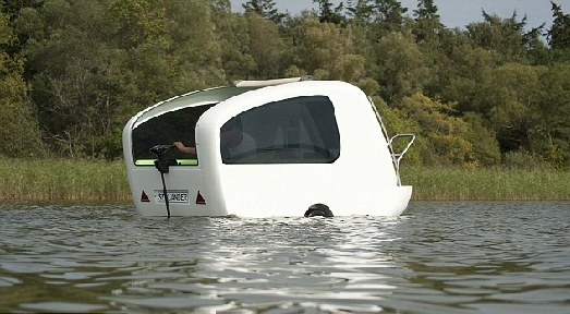 德国设计师打造水陆两栖房车 拟售价1.3万英镑