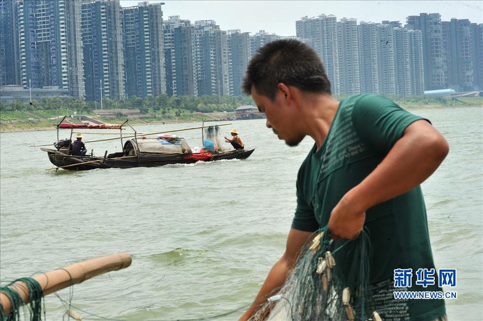 禁渔不增收 渔民很无奈