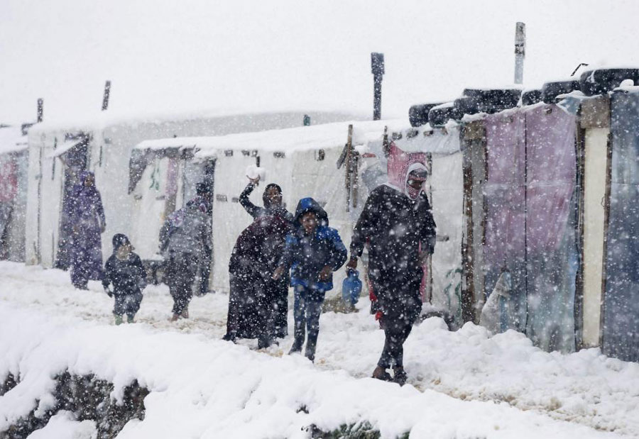 暴风雪席卷中东 叙利亚难民生活雪上加霜（组图）