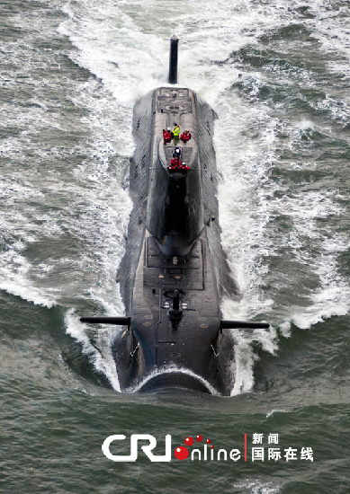 英皇家海军最强大攻击核潜艇海试