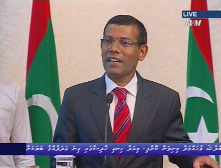 马尔代夫警察哗变 总统宣布辞职移交权力