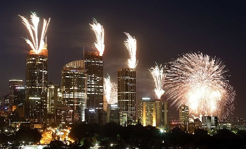 世界各地“炫彩万千”迎新年