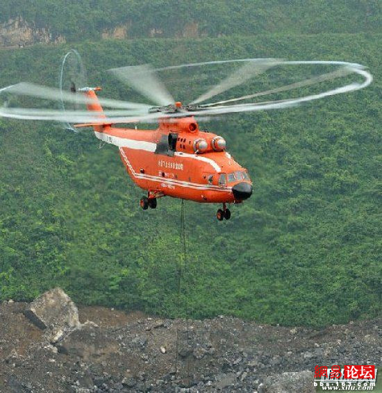 [组图]曝光大地震中的空中救援部队