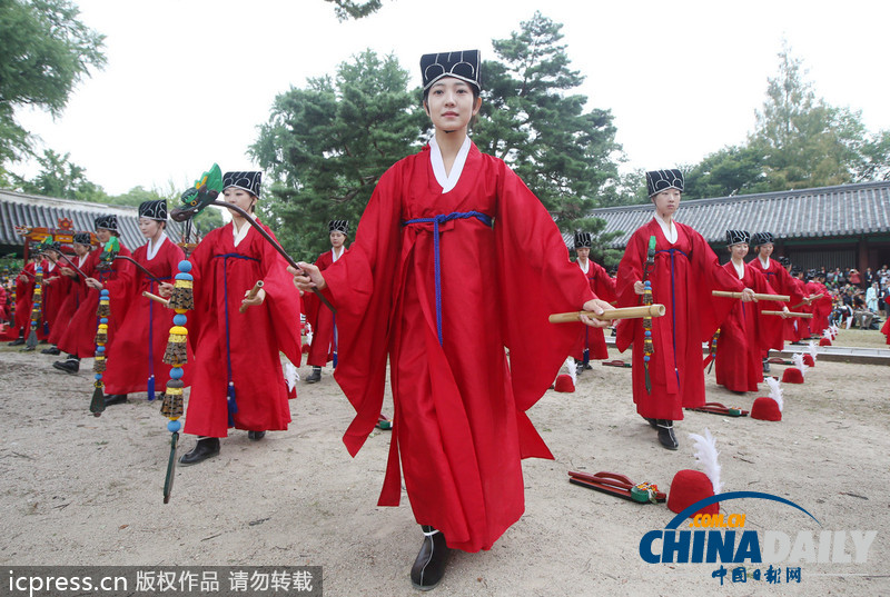 韩国首尔成均馆举行“释奠大祭”祭祀孔子（组图）