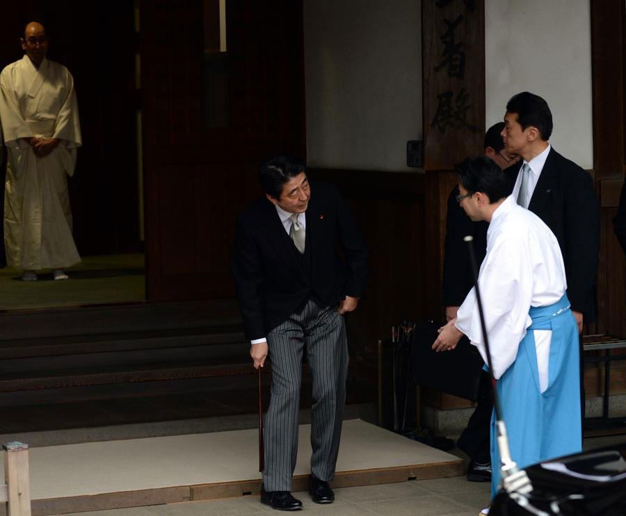 安倍晋三参拜靖国神社 中韩美三国齐声抗议