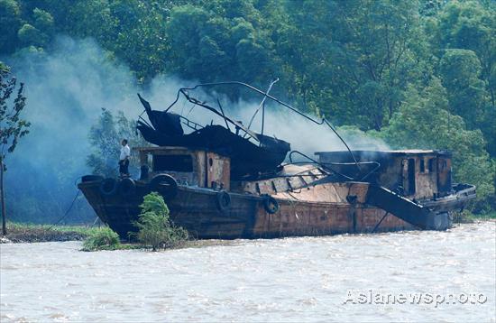 Ship explosion damages nearby homes