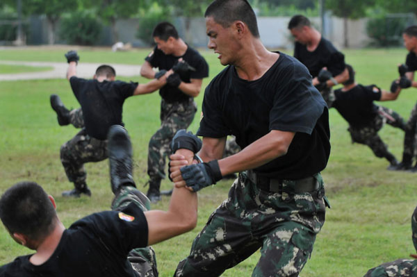 Macao students receive military training