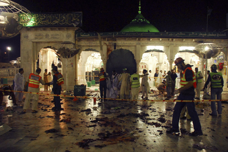 At least 41 killed in bomb blasts at Pakistan shrine