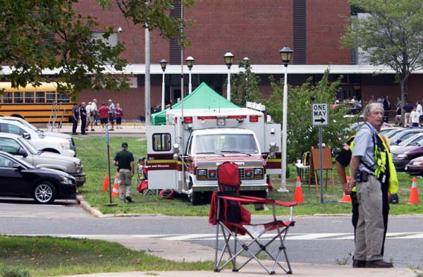 9 killed in shooting at Conn. beer distributorship