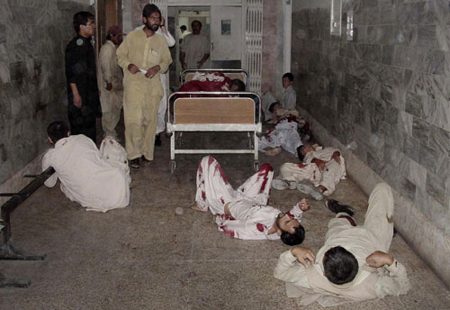 73 killed in fresh suicide bomb attack in Pakistan
