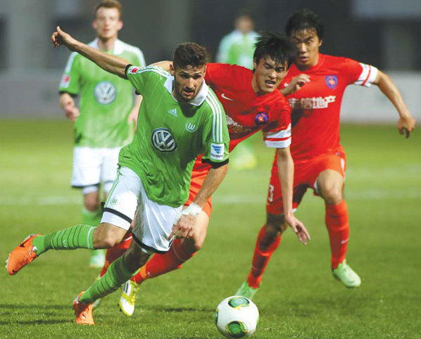 Volkswagen hosts intl match in Sanya