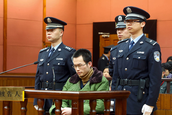 Student gets death for poisoning roommate