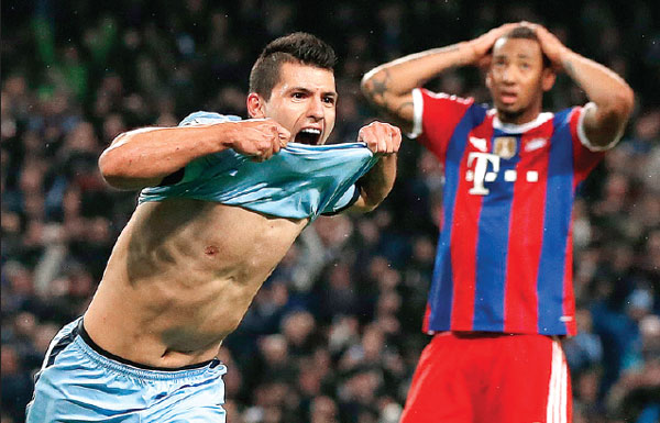 Aguero keeps Man City's dream alive