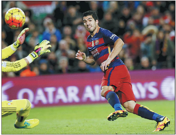 Messi-Suarez 'penalty of the century' hailed as instant classic