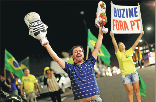 Effort to impeach President Rousseff plunges into chaos