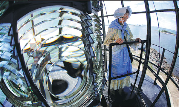 US Coast Guard's last lighthouse keeper looks to 300-year milestone