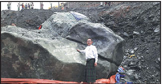 Giant jade stone 'too big to move'