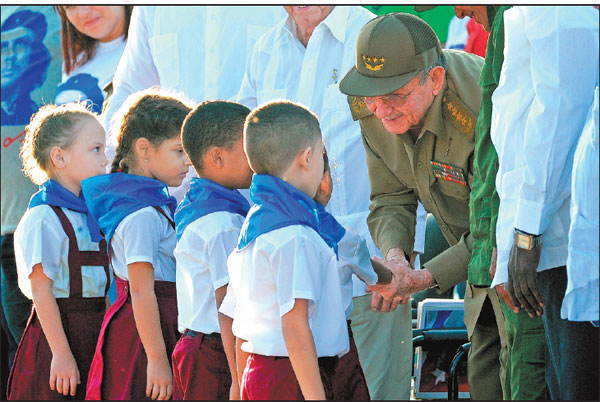 Cuba marks 50th anniversary of revolutionary Che Guevara's death