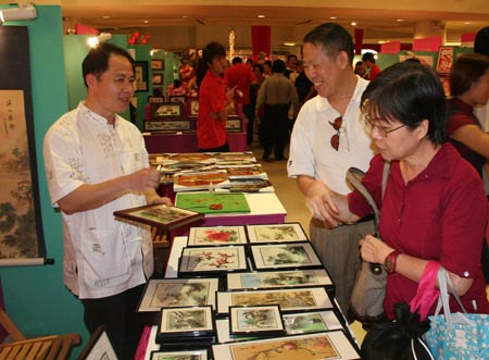 Chinese travel on show in Singapore