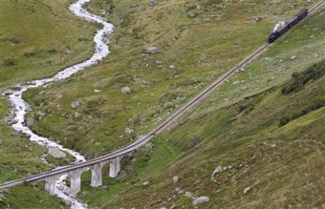 Steam trains reappear on Swiss mountain pass