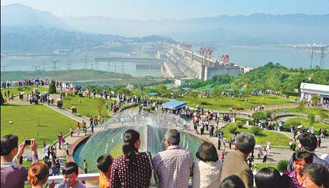 Cruising down the Yangtze River