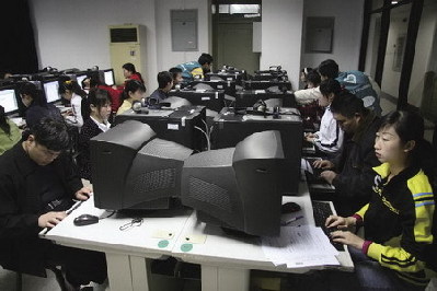 A top Chinese university reaches out to migrant workers