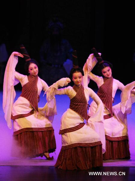 Peking Opera 'Red Cliff' staged in Beijing