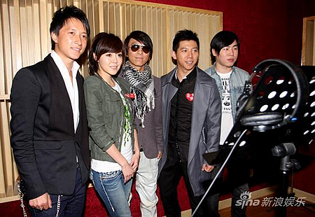 Singers record song for saving kidnapped kids