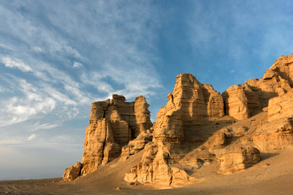 Xinjiang kaleidoscope-the 'Ghost City'