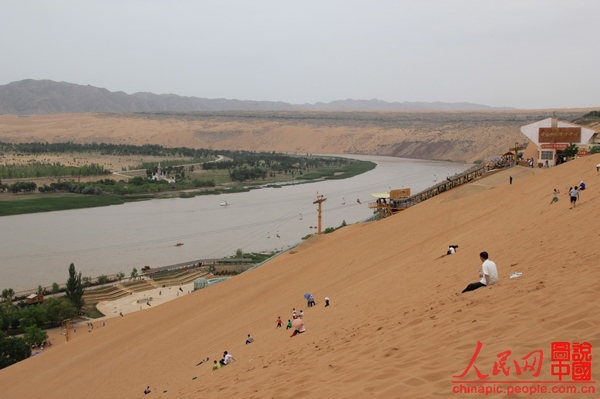 Sand resort in Ningxia - Shapotou