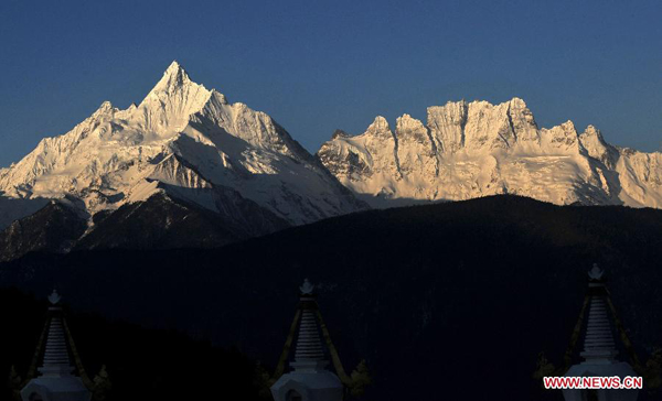 Scenery of Meili Snow Mountain