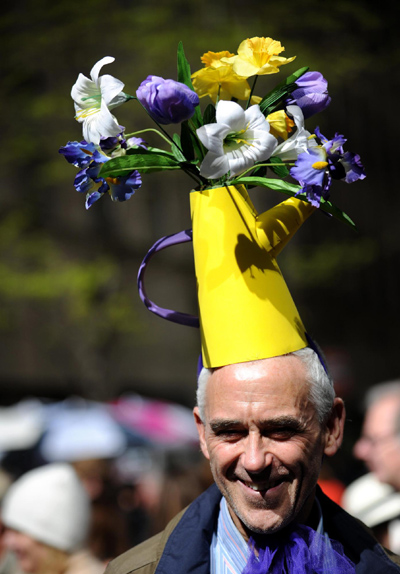 Fifth Avenue celebrates Easter