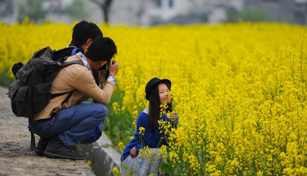 Spring scenery of Hongcun, China's Anhui