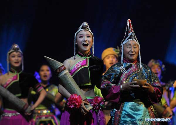 Artists perform epic dance in Beijing