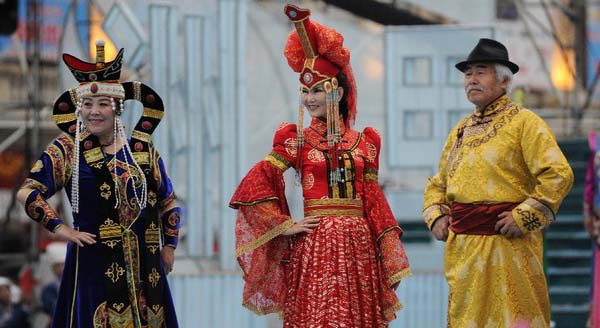 Mongolian costume contest kicks off